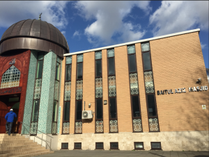 Baitul Aziz Mosque in London. (Photo by Rizky Danurwindo)