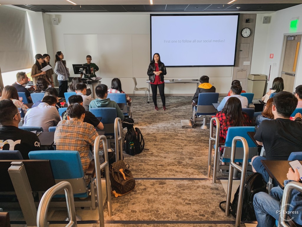 Armaya was leading the Summer Orientation 2019 to International Students.